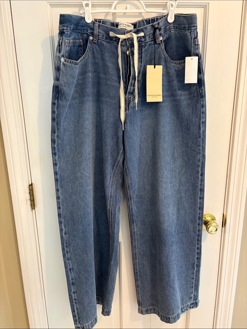 Scotch & soda size large fly button drawstring wide leg jeans brand new